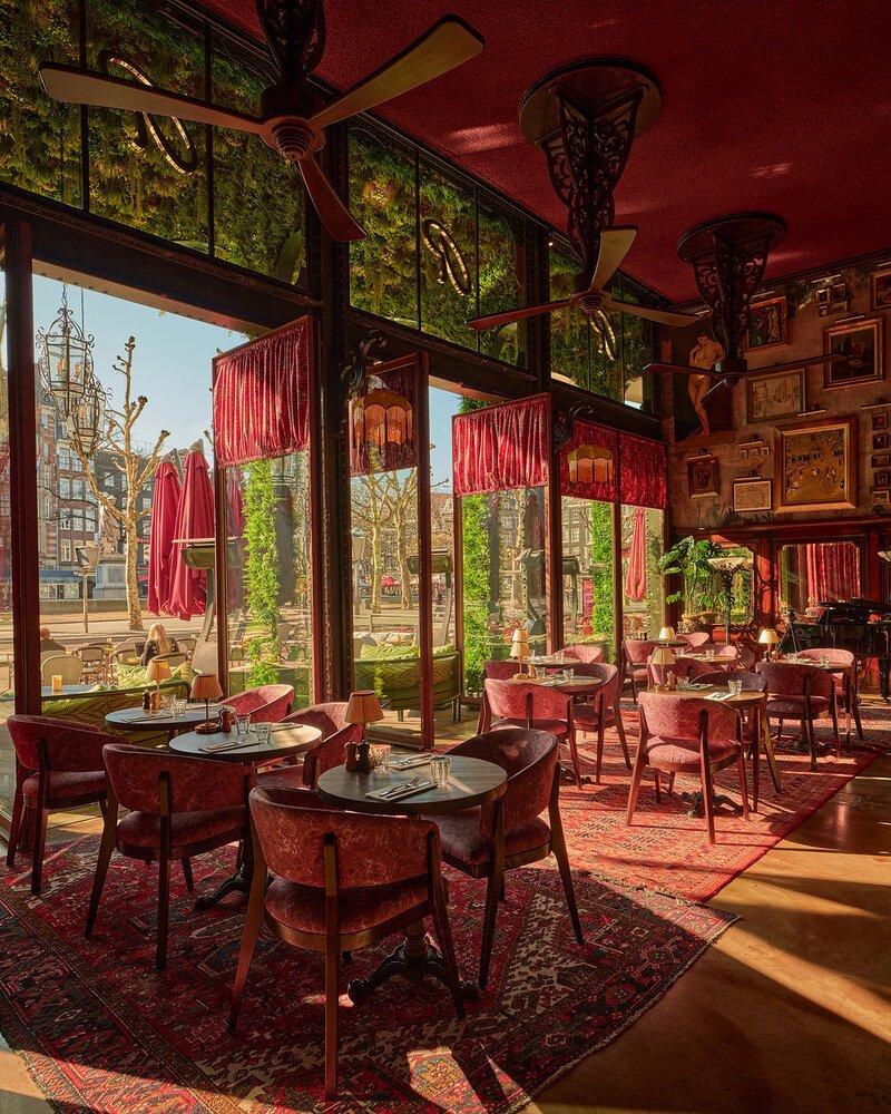Chez Van Rijn — 1